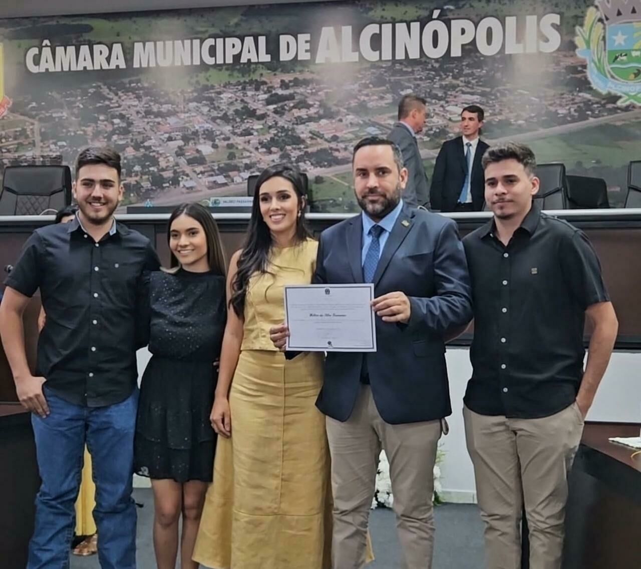 Imagem de compartilhamento para o artigo Weliton Guimarães é diplomado prefeito de Alcinópolis e traça planos para a gestão da MS Todo dia